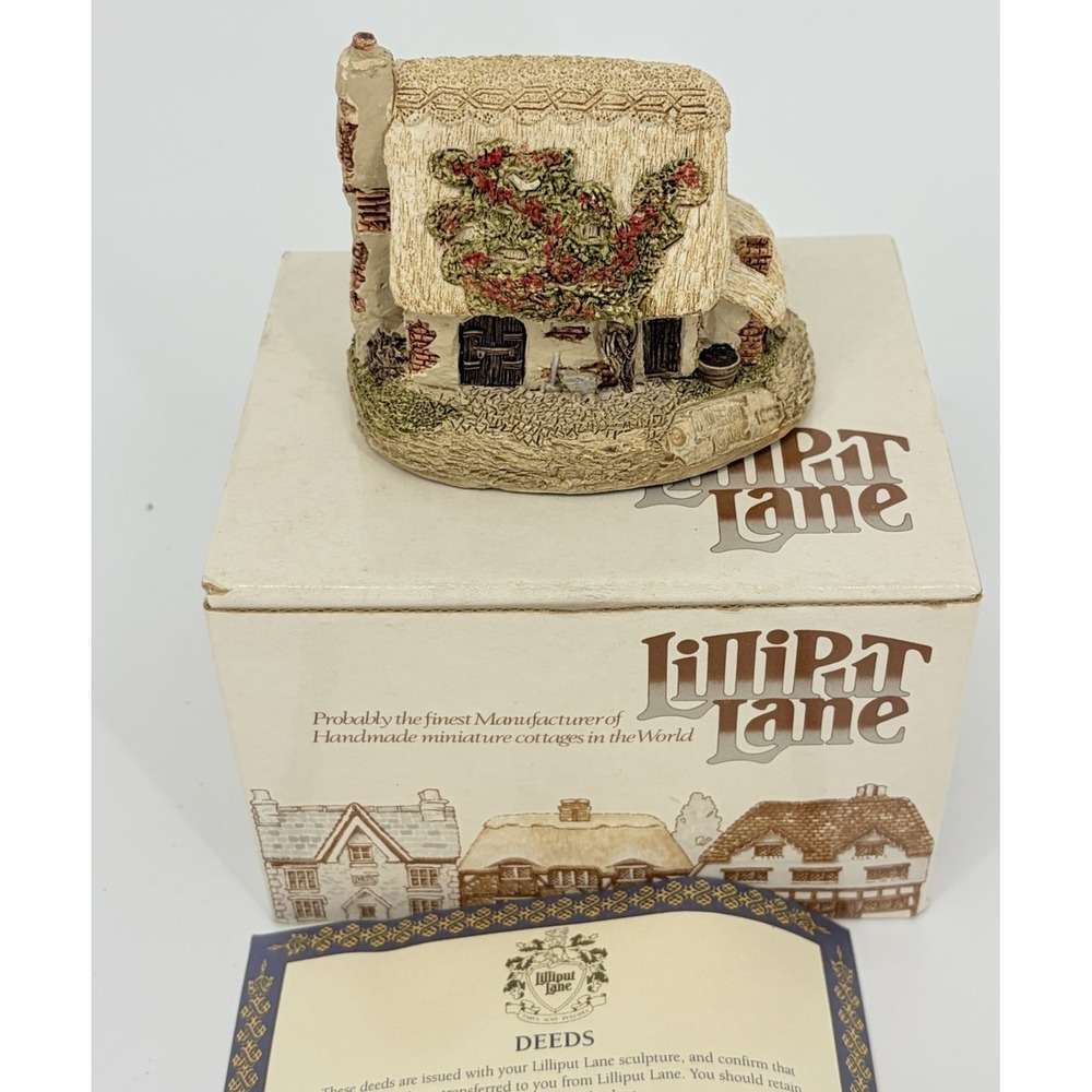Lilliput Lane The Farriers Cottage Artist Signed with Original Box and Deeds
